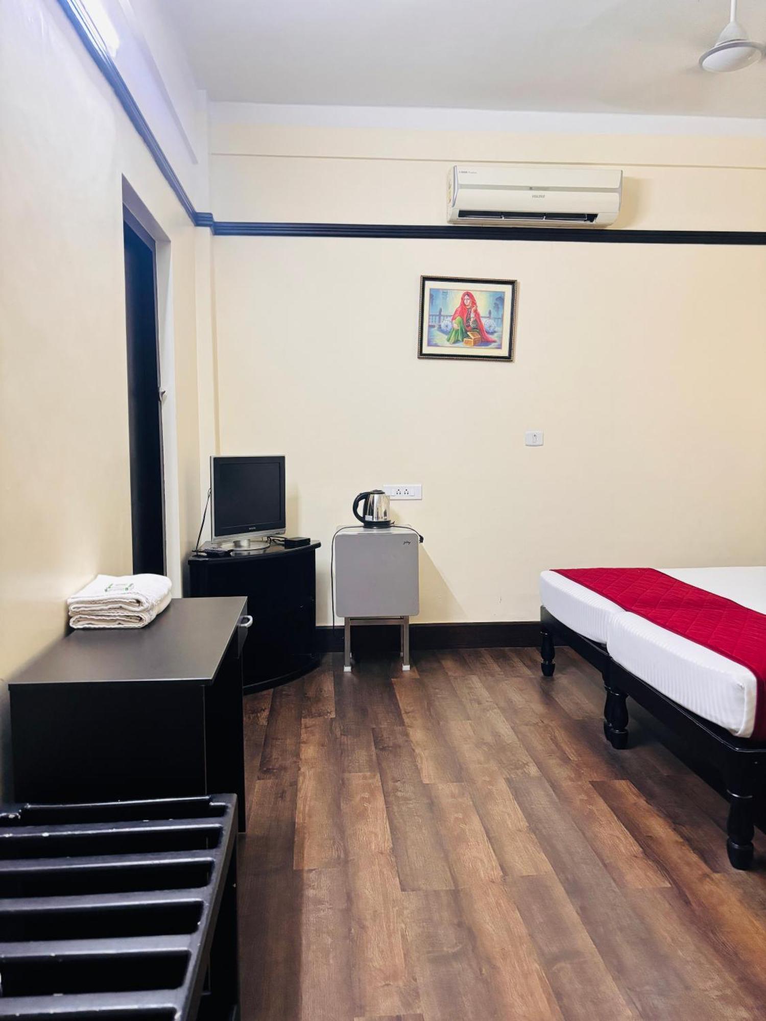 Maharani Hotel Kozhikode Εξωτερικό φωτογραφία