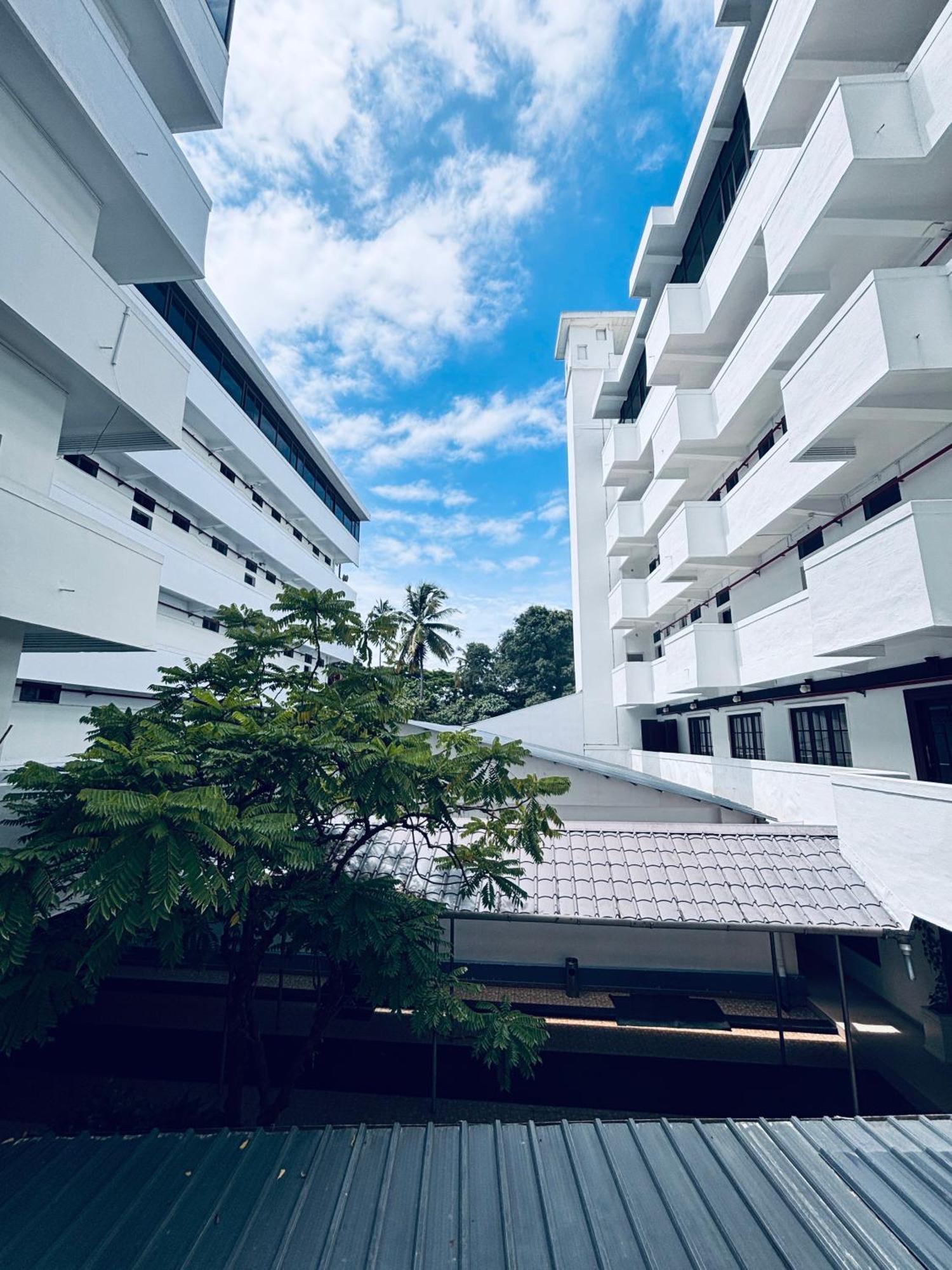 Maharani Hotel Kozhikode Εξωτερικό φωτογραφία
