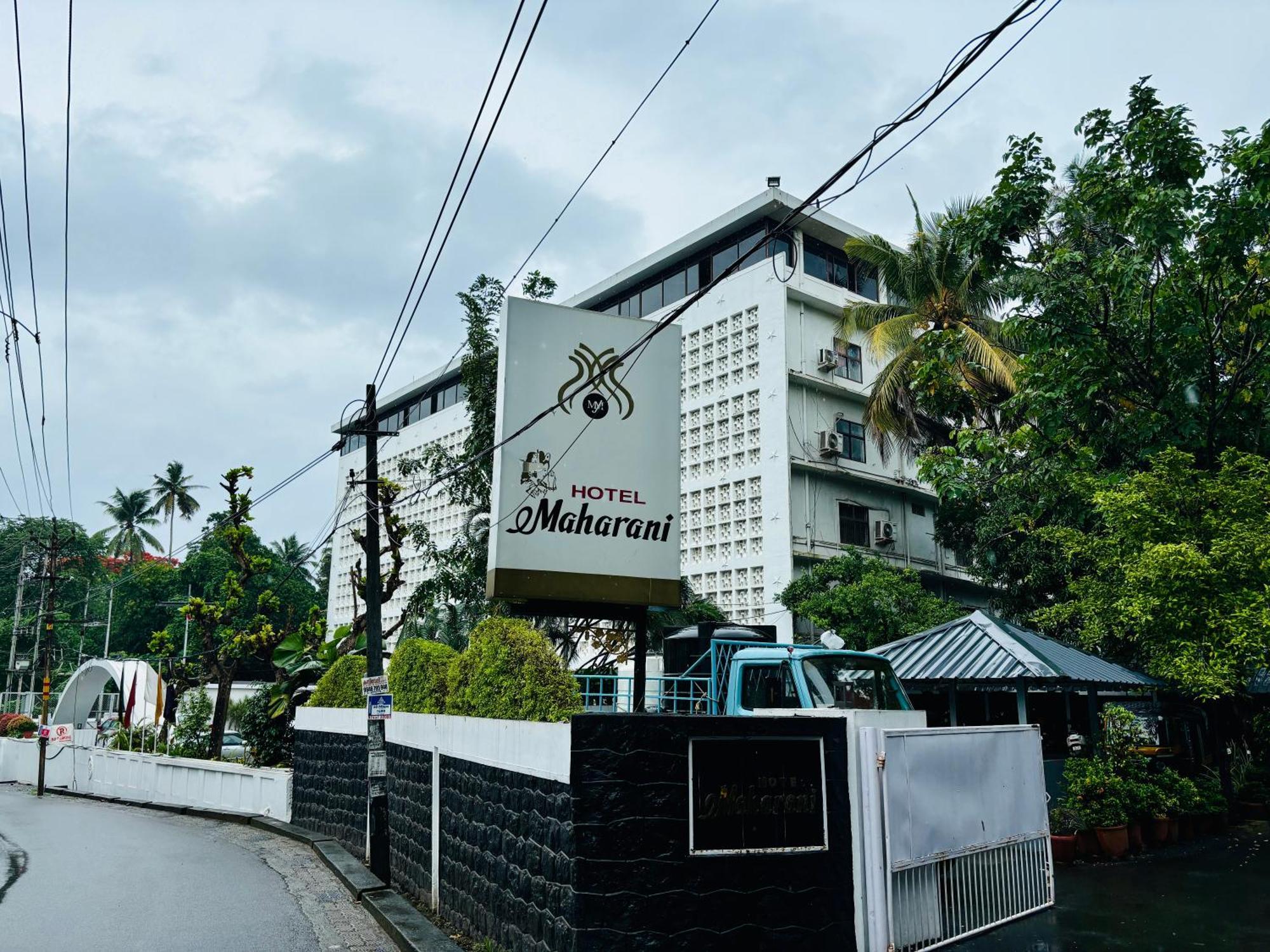 Maharani Hotel Kozhikode Εξωτερικό φωτογραφία